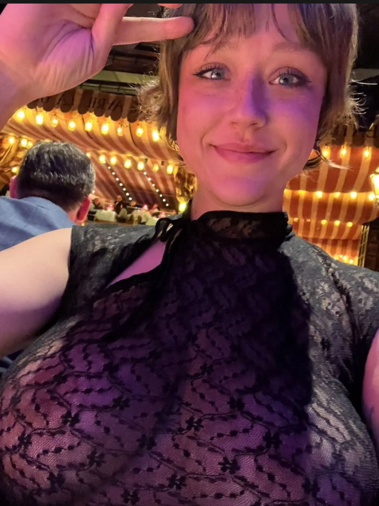 Julia escort Portsmouth