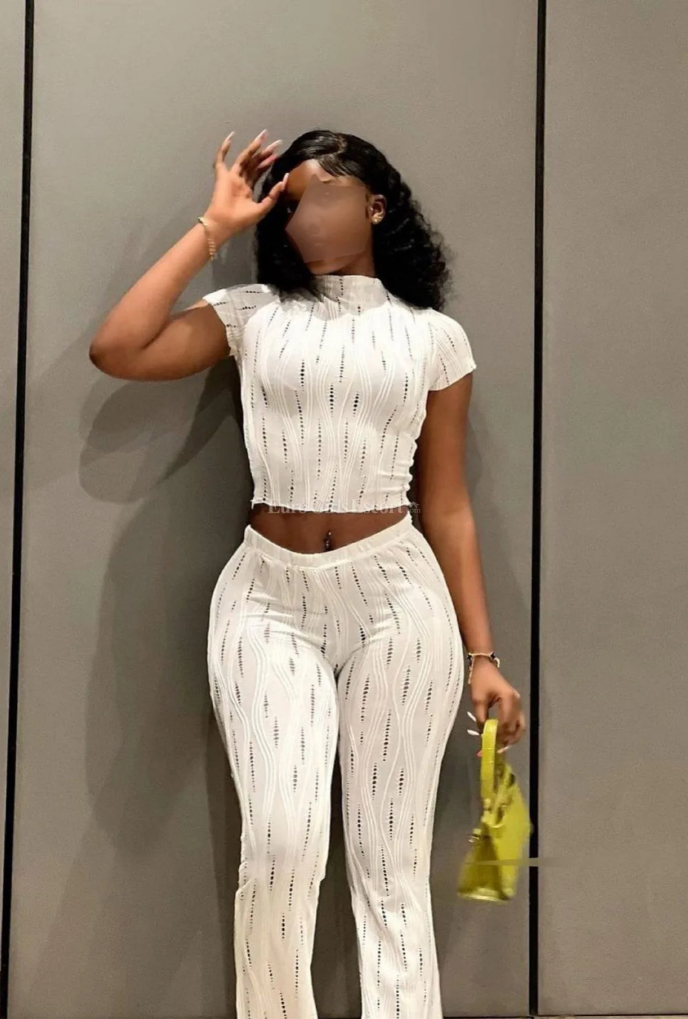 Zuri escort Portsmouth